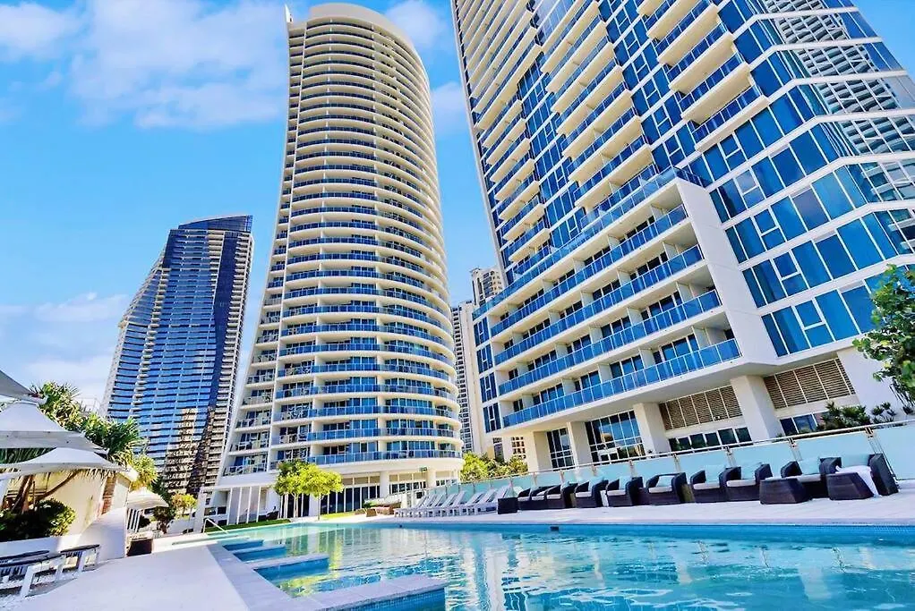 Hilton Surfers - 4Bd Large Beach Views contacts